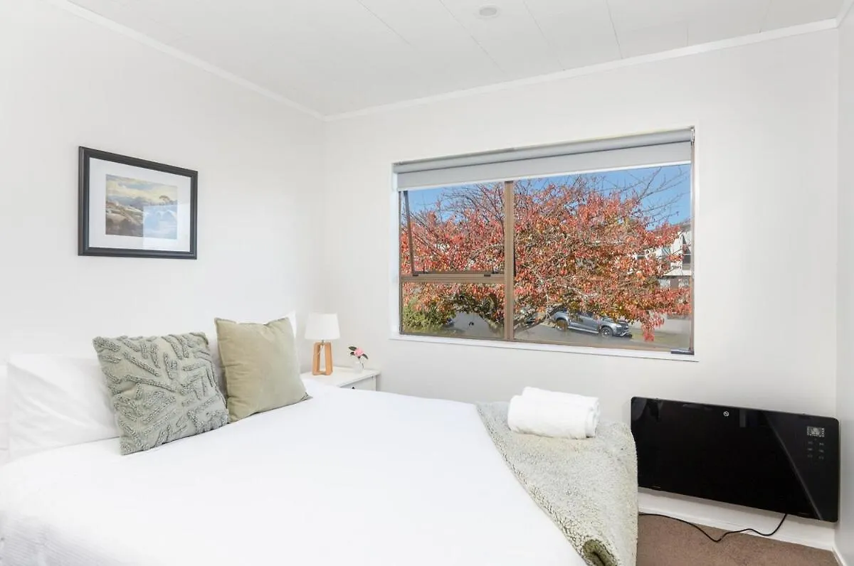 Modern Holiday Home With Spa - Great For Families & Dogs Taupo