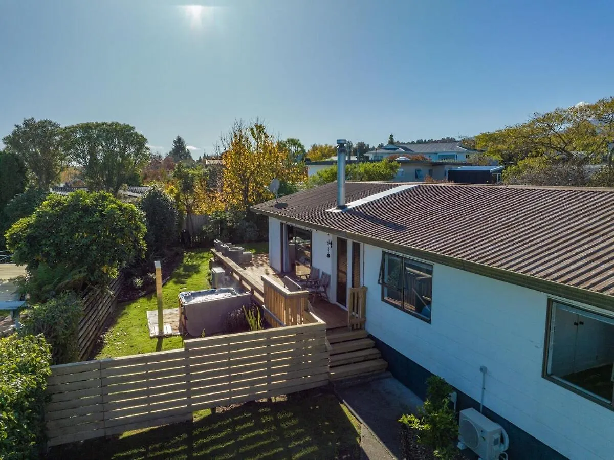 Modern Holiday Home With Spa - Great For Families & Dogs Taupo