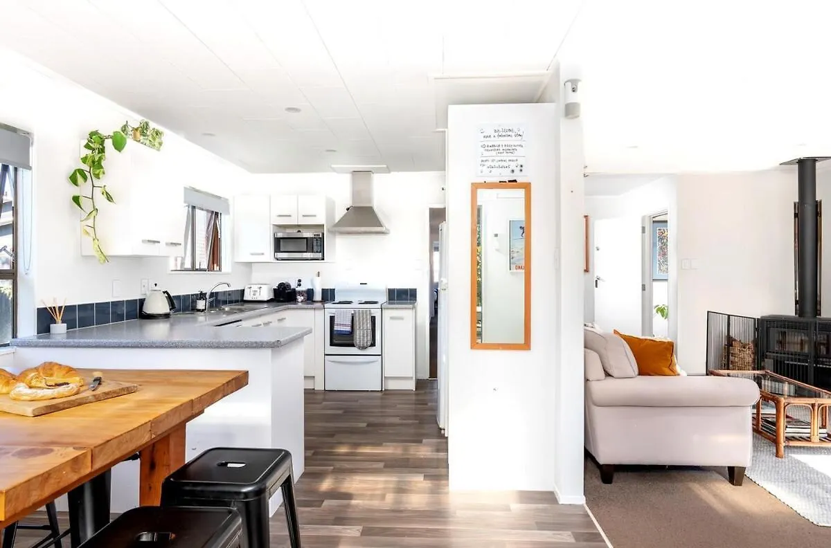 Modern Holiday Home With Spa - Great For Families & Dogs Taupo